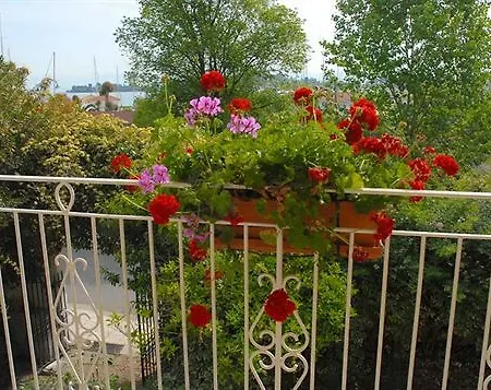 Spiti Prifti Apartman Kondókali