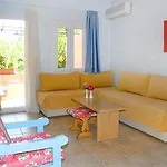 Spiti Prifti 4* Kontokali