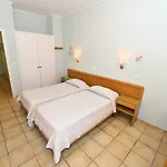 Spiti Prifti 4*