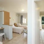 Spiti Prifti Hotell 4*