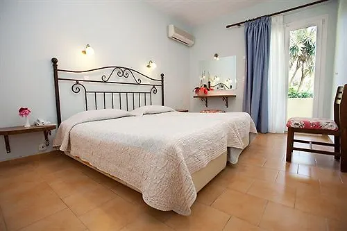 Spiti Prifti 4* Kontokali