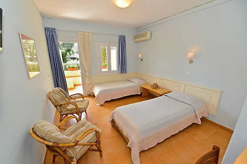 Hotel Spiti Prifti 4*