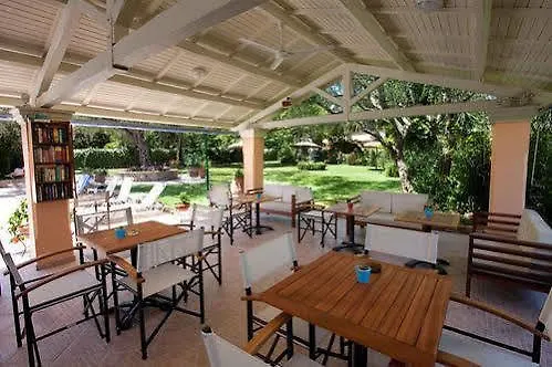 Spiti Prifti Hotel 4*